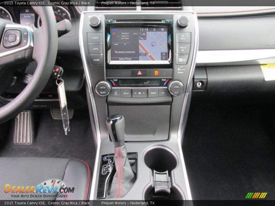2015 Toyota Camry XSE Cosmic Gray Mica / Black Photo #24