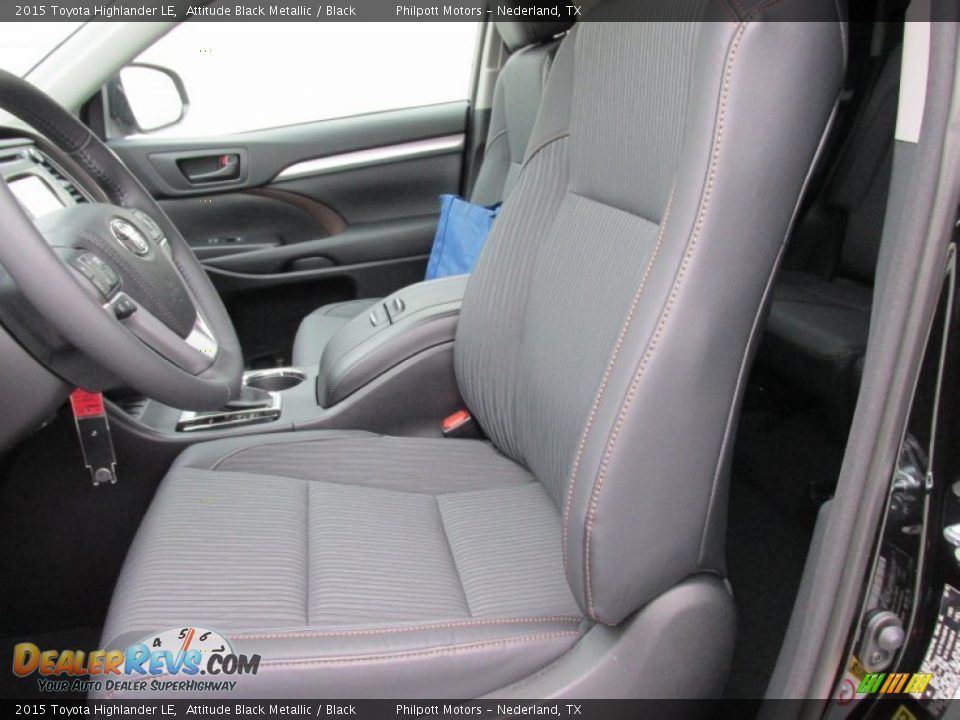 Front Seat of 2015 Toyota Highlander LE Photo #23
