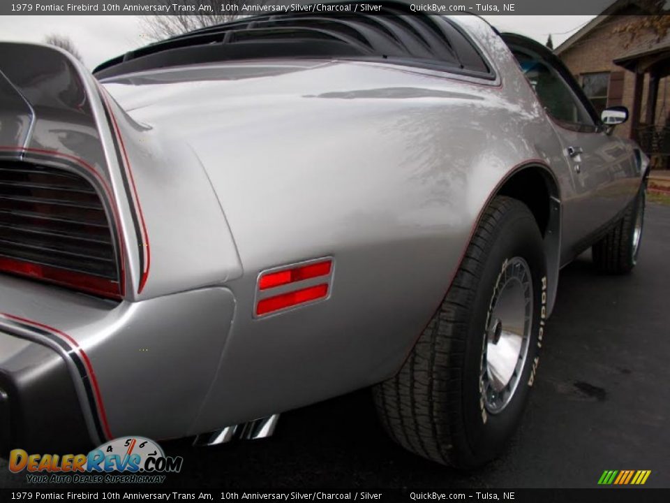 1979 Pontiac Firebird 10th Anniversary Trans Am 10th Anniversary Silver/Charcoal / Silver Photo #25