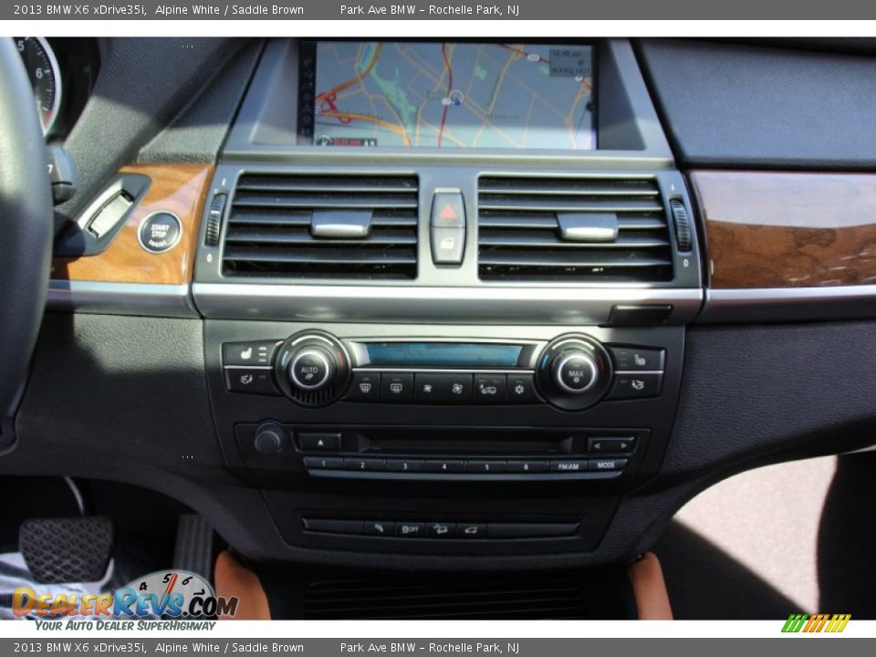 2013 BMW X6 xDrive35i Alpine White / Saddle Brown Photo #16