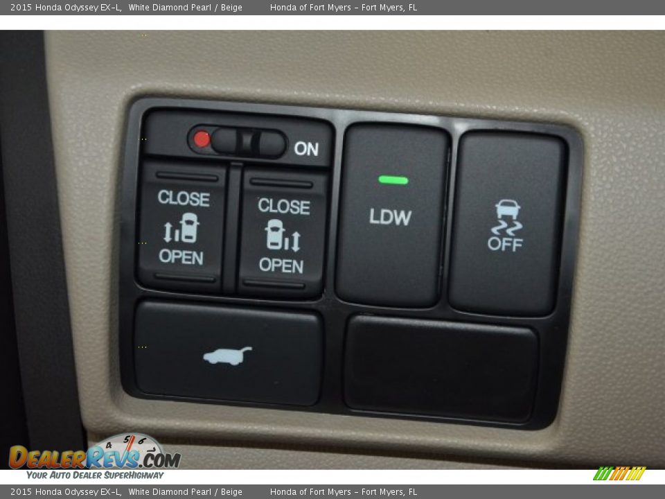 2015 Honda Odyssey EX-L White Diamond Pearl / Beige Photo #19