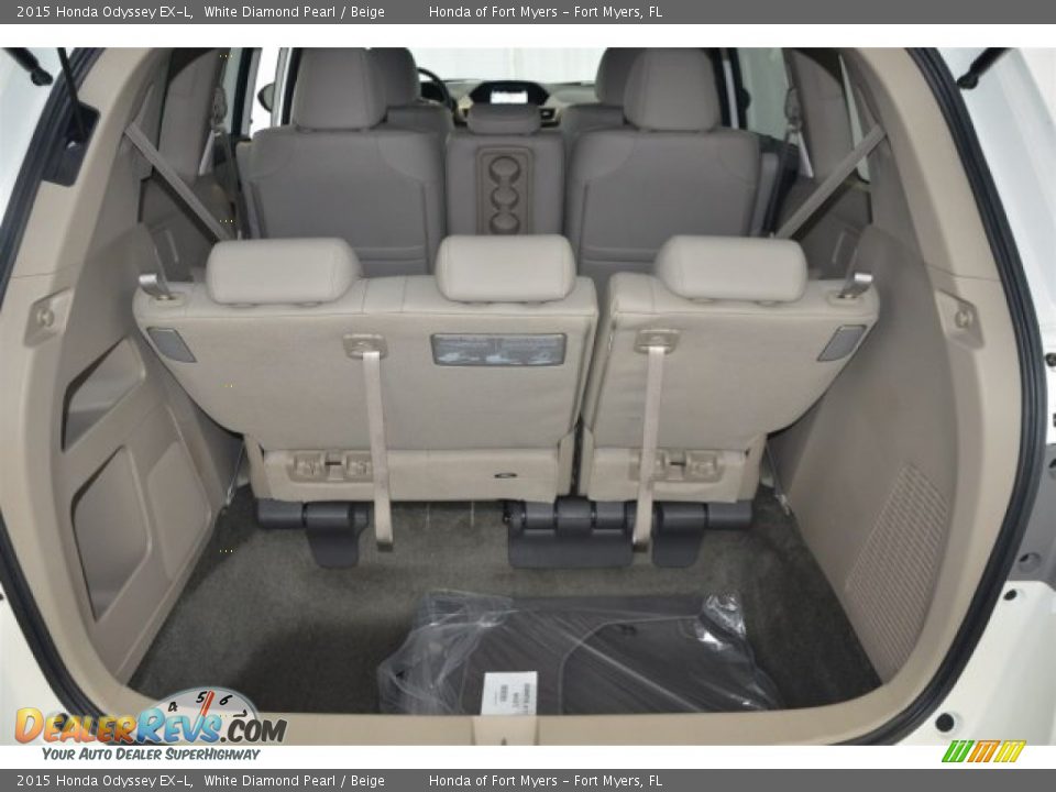 2015 Honda Odyssey EX-L White Diamond Pearl / Beige Photo #22
