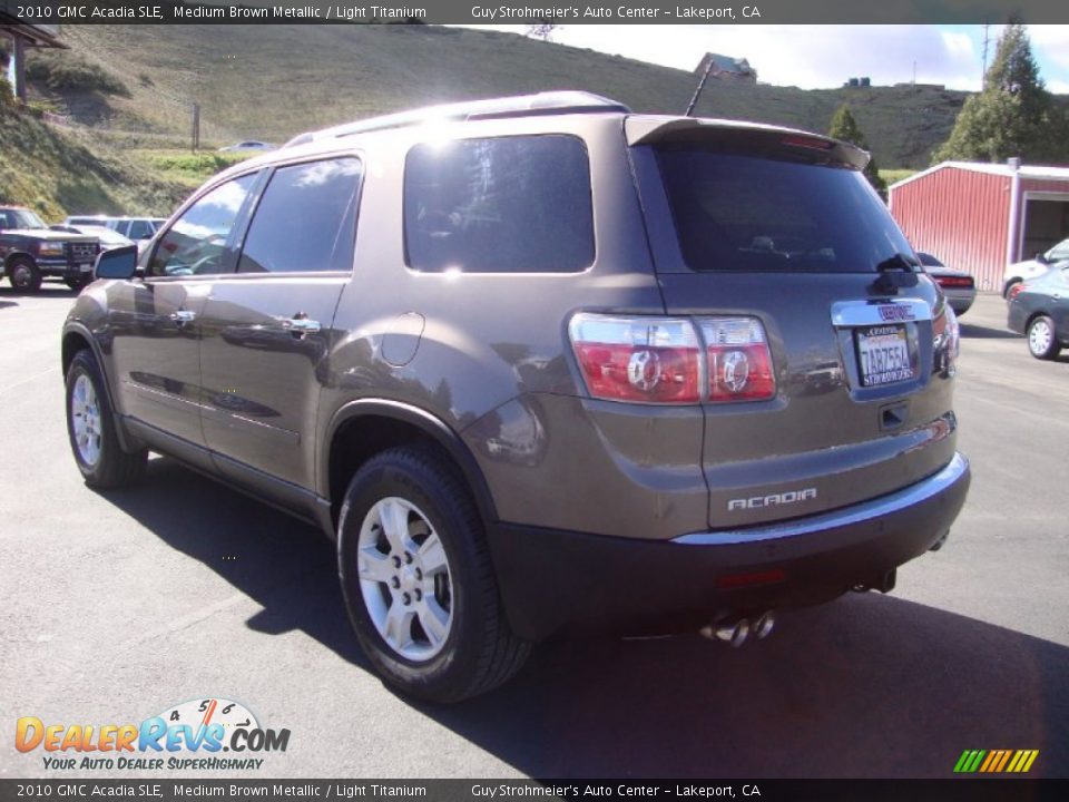 2010 GMC Acadia SLE Medium Brown Metallic / Light Titanium Photo #5