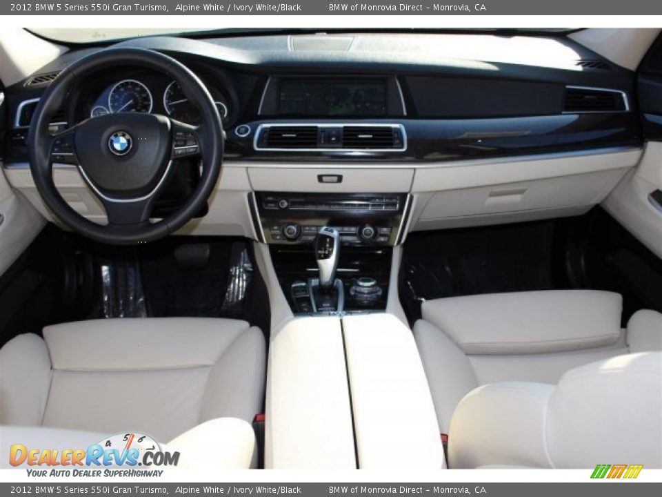 2012 BMW 5 Series 550i Gran Turismo Alpine White / Ivory White/Black Photo #10