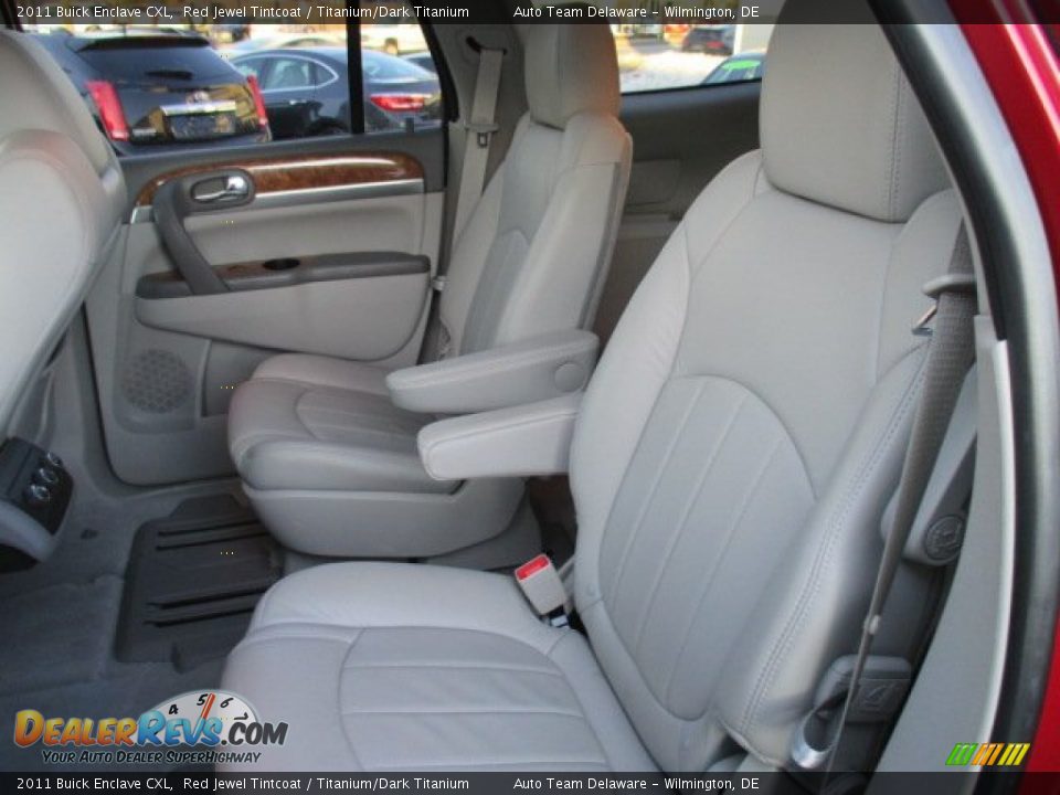 Rear Seat of 2011 Buick Enclave CXL Photo #21