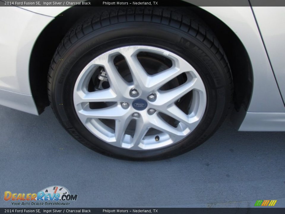 2014 Ford Fusion SE Ingot Silver / Charcoal Black Photo #16
