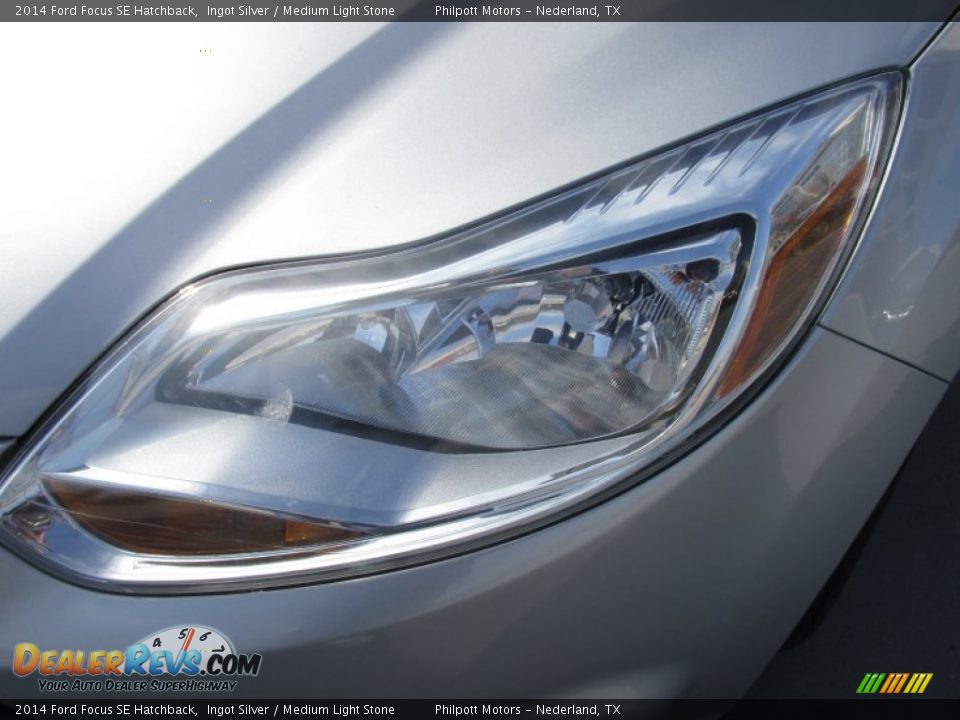 2014 Ford Focus SE Hatchback Ingot Silver / Medium Light Stone Photo #6