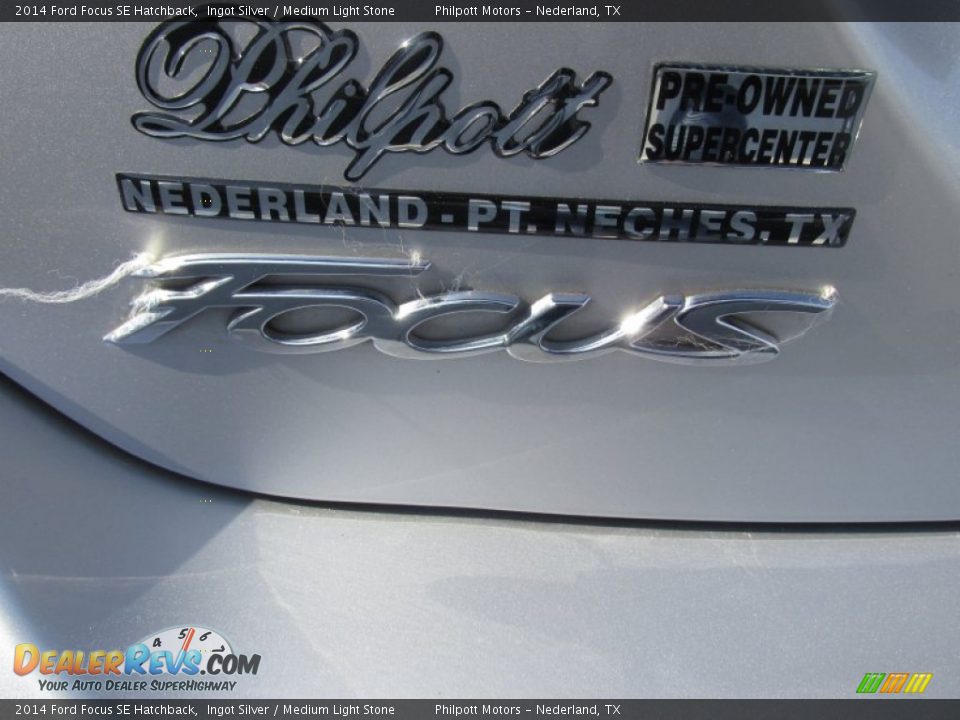 2014 Ford Focus SE Hatchback Ingot Silver / Medium Light Stone Photo #15