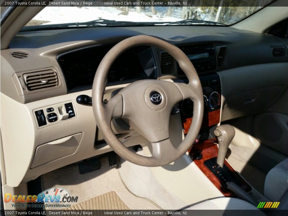 2007 Toyota Corolla LE Desert Sand Mica / Beige Photo #25