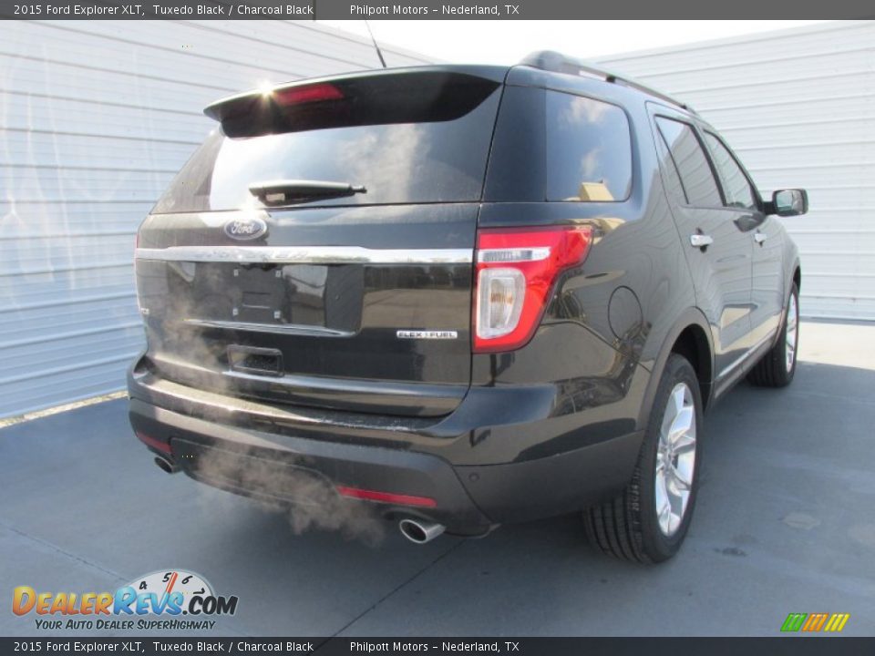 2015 Ford Explorer XLT Tuxedo Black / Charcoal Black Photo #4
