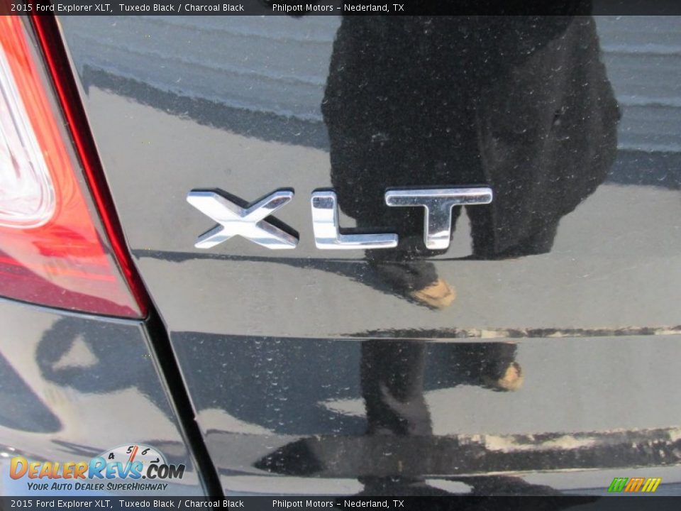 2015 Ford Explorer XLT Tuxedo Black / Charcoal Black Photo #13