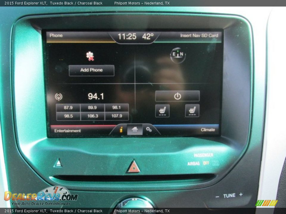 2015 Ford Explorer XLT Tuxedo Black / Charcoal Black Photo #28