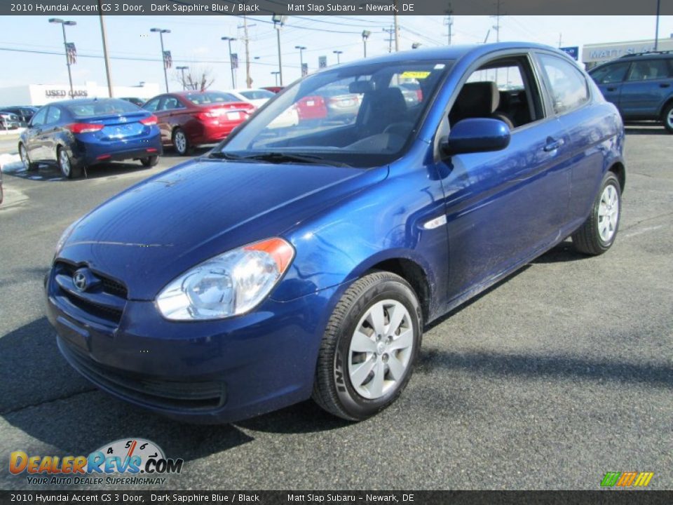 Front 3/4 View of 2010 Hyundai Accent GS 3 Door Photo #2