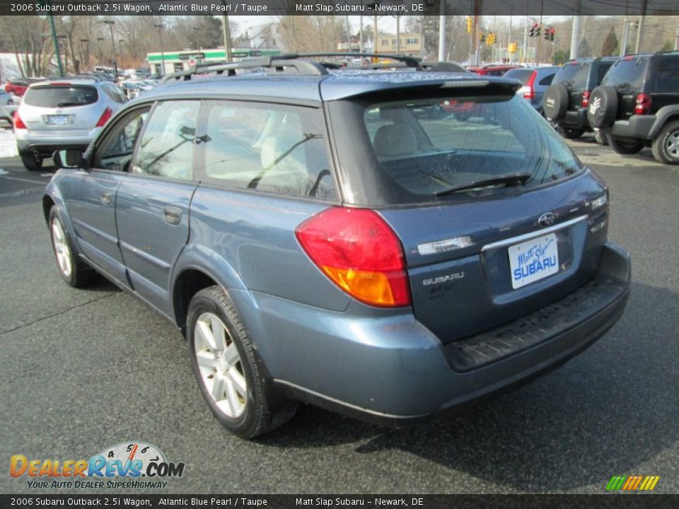 2006 Subaru Outback 2.5i Wagon Atlantic Blue Pearl / Taupe Photo #8