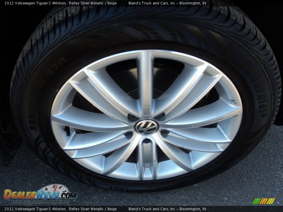 2012 Volkswagen Tiguan S 4Motion Reflex Silver Metallic / Beige Photo #21