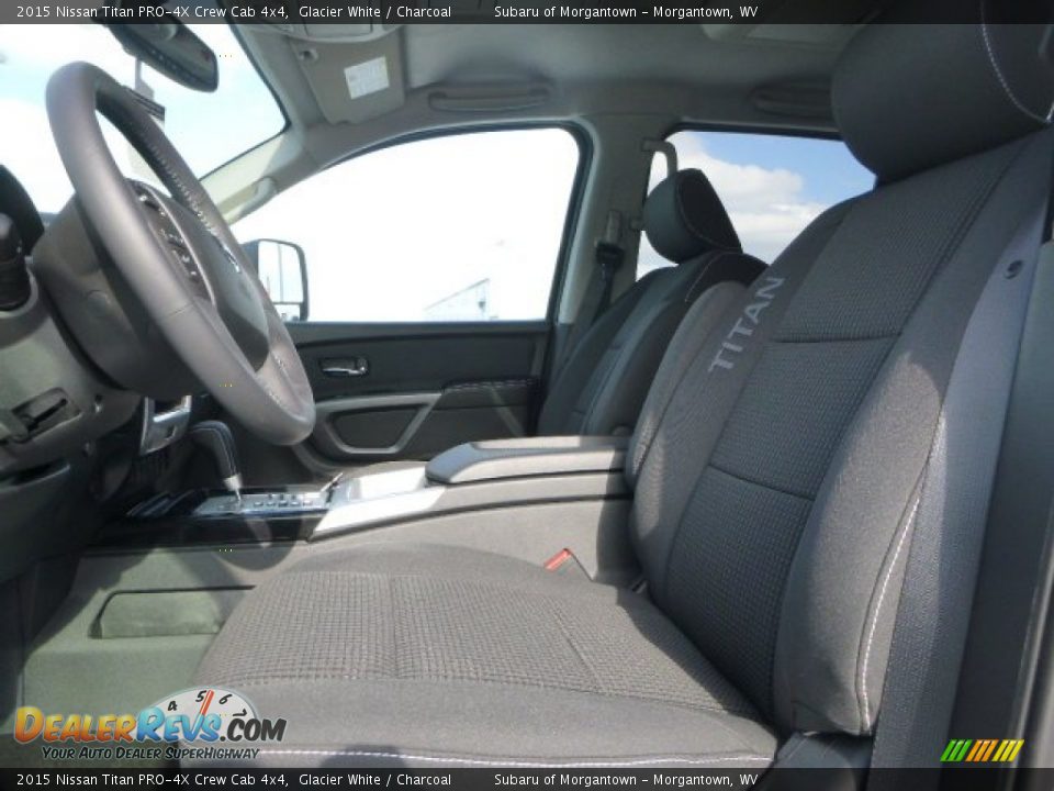 Front Seat of 2015 Nissan Titan PRO-4X Crew Cab 4x4 Photo #14
