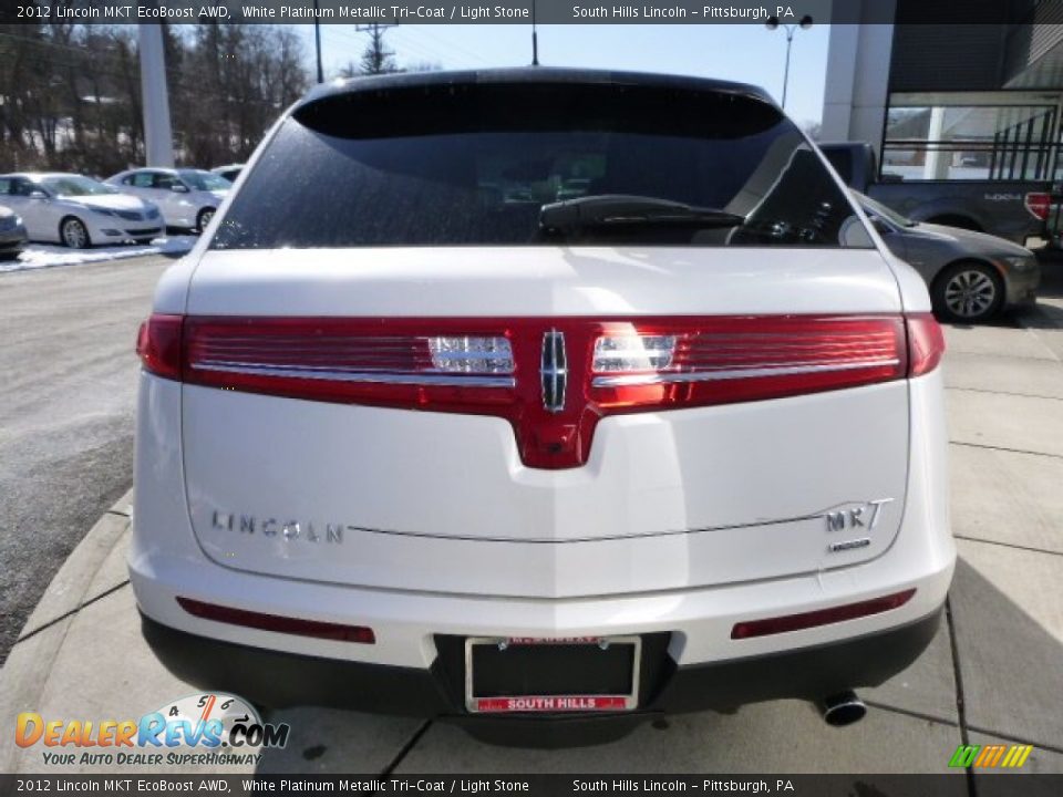 2012 Lincoln MKT EcoBoost AWD White Platinum Metallic Tri-Coat / Light Stone Photo #4