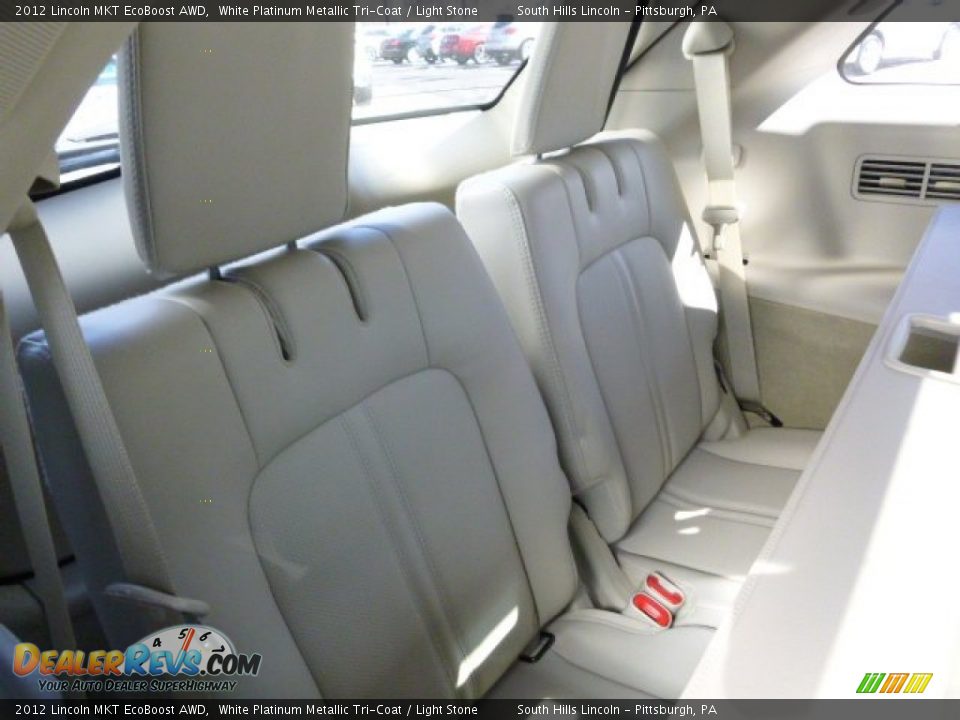 2012 Lincoln MKT EcoBoost AWD White Platinum Metallic Tri-Coat / Light Stone Photo #13