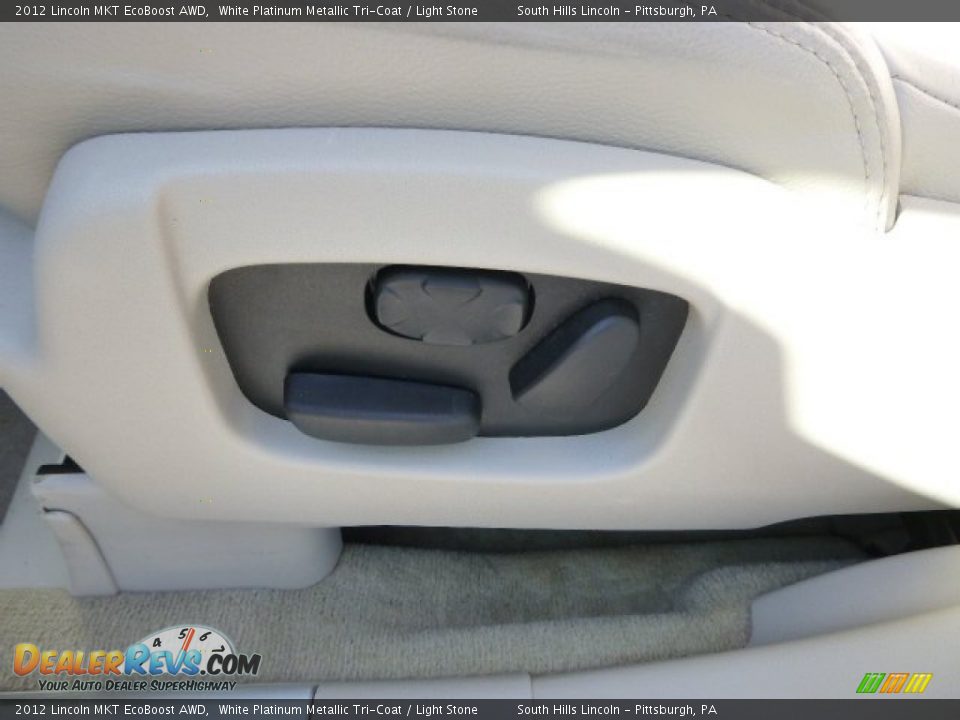 2012 Lincoln MKT EcoBoost AWD White Platinum Metallic Tri-Coat / Light Stone Photo #20