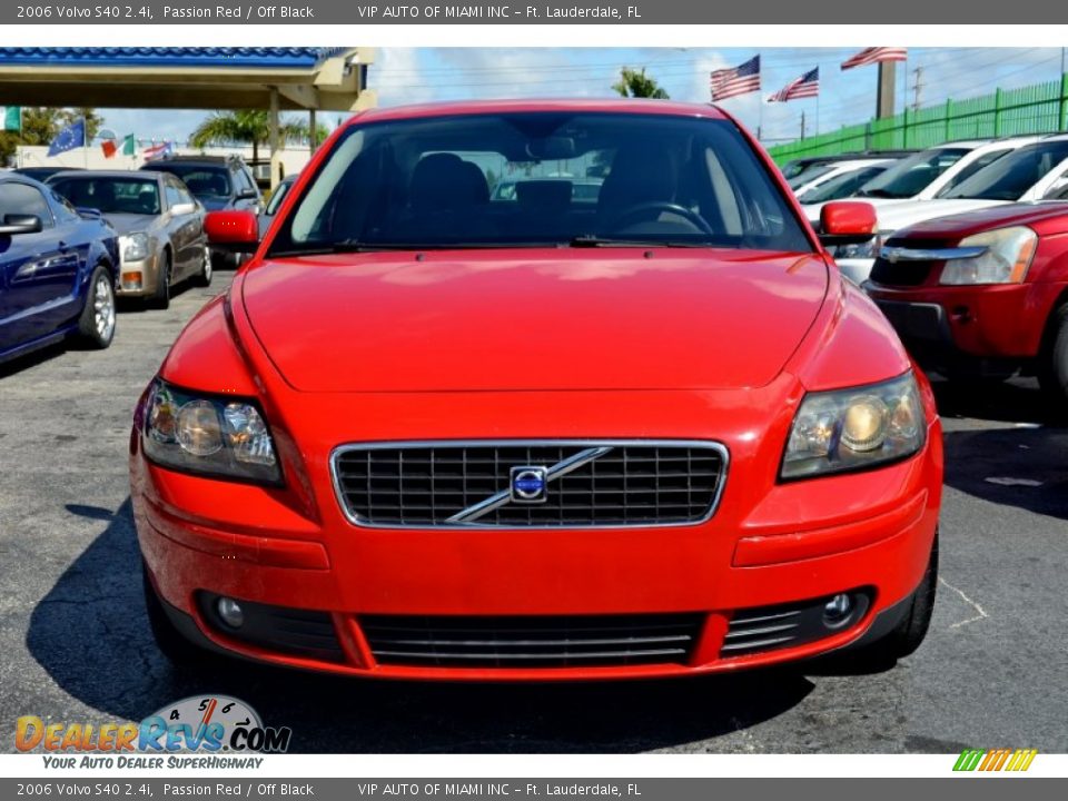2006 Volvo S40 2.4i Passion Red / Off Black Photo #2