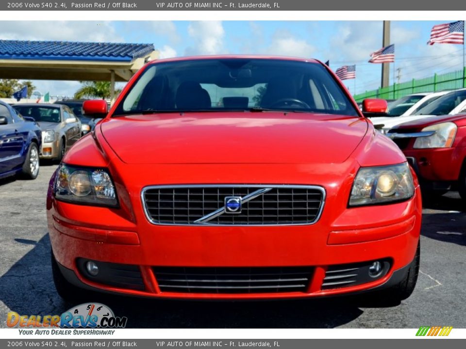 2006 Volvo S40 2.4i Passion Red / Off Black Photo #3