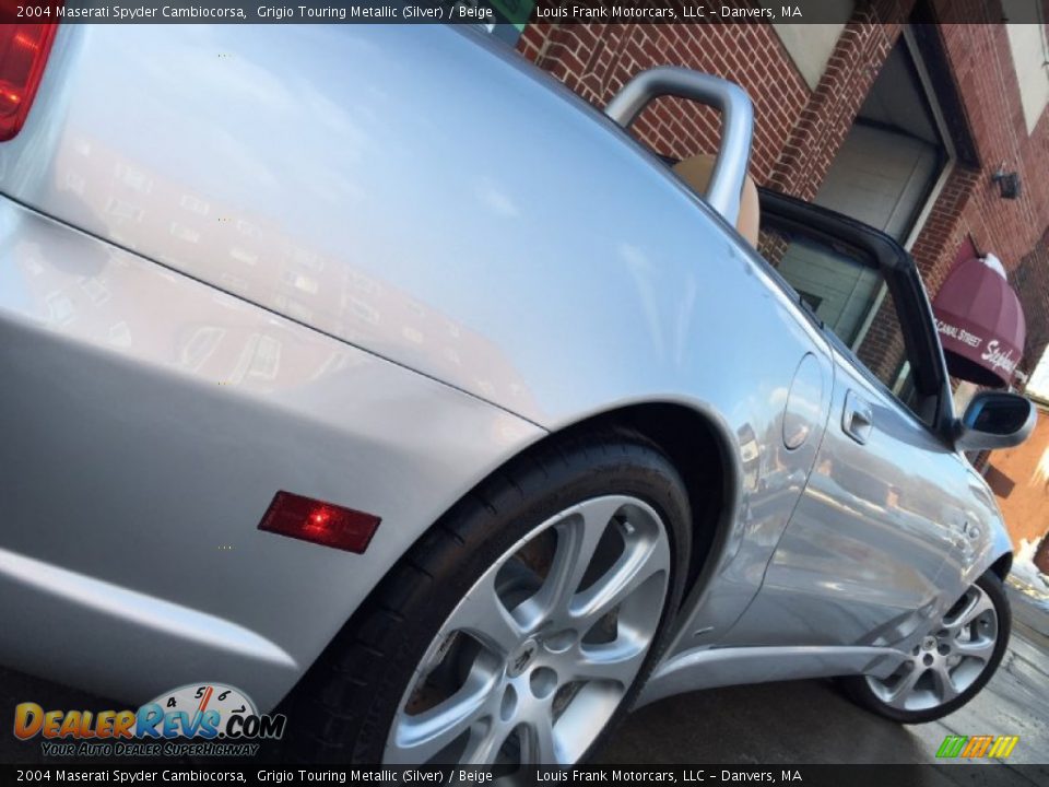 2004 Maserati Spyder Cambiocorsa Grigio Touring Metallic (Silver) / Beige Photo #16
