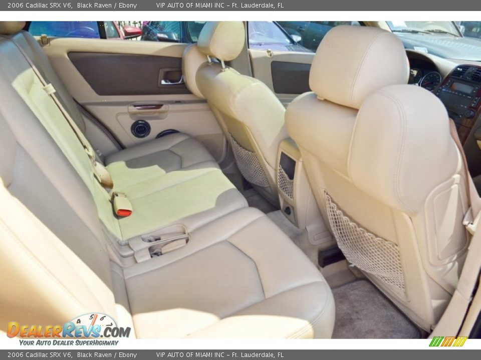 Rear Seat of 2006 Cadillac SRX V6 Photo #13