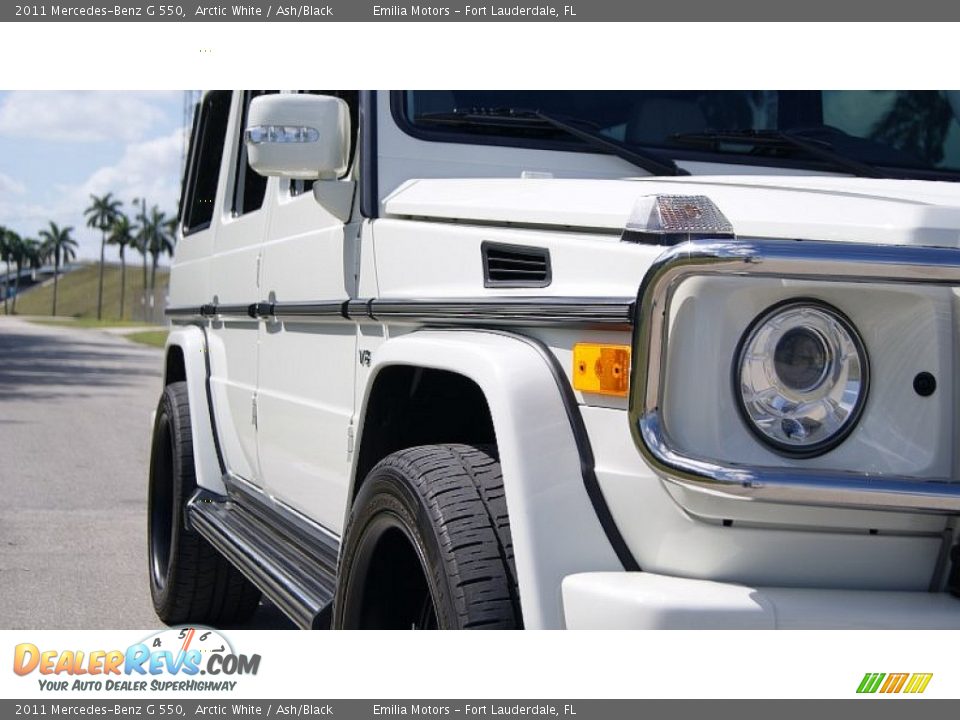 2011 Mercedes-Benz G 550 Arctic White / Ash/Black Photo #17
