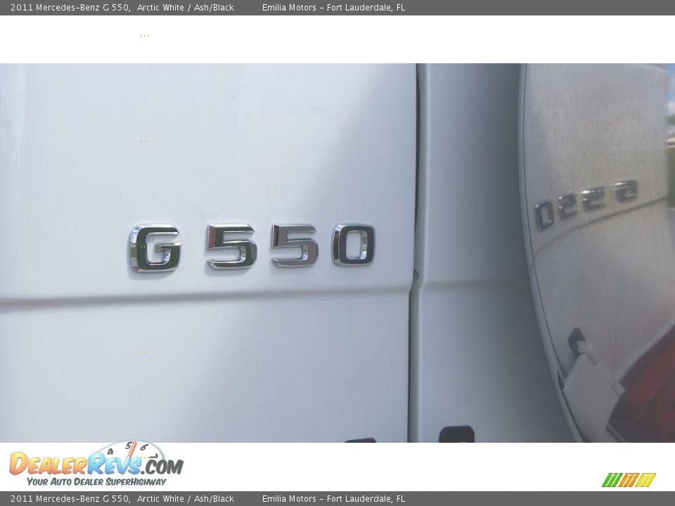 2011 Mercedes-Benz G 550 Arctic White / Ash/Black Photo #27