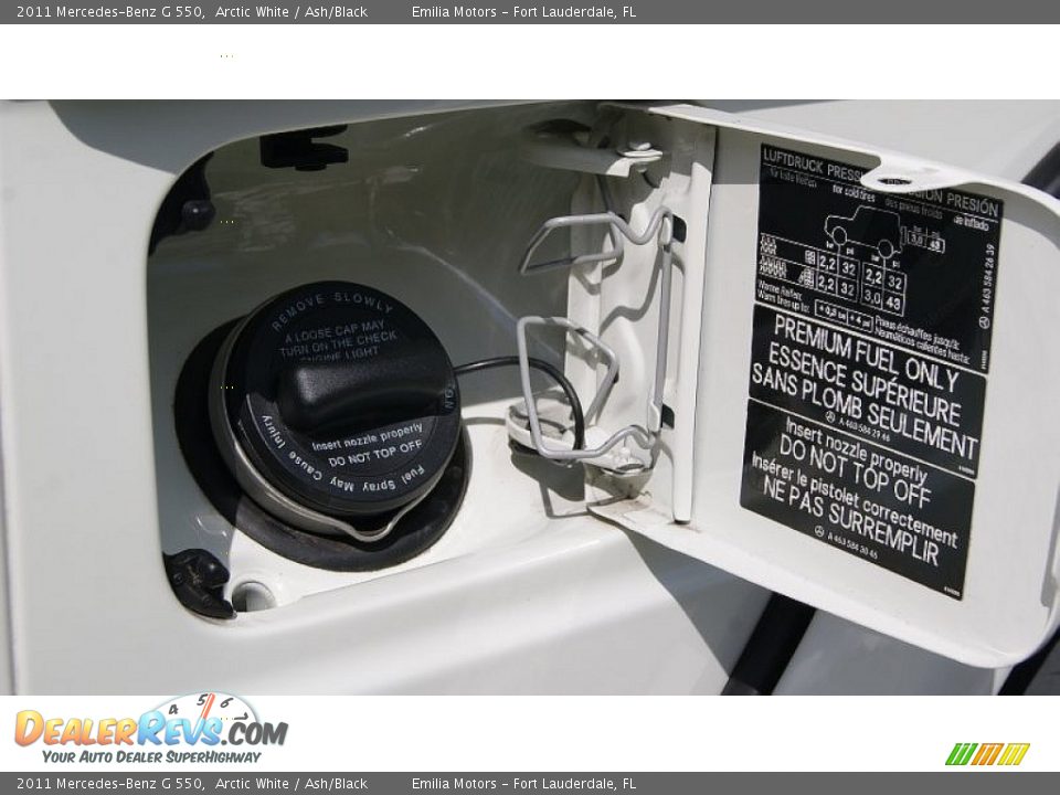 2011 Mercedes-Benz G 550 Arctic White / Ash/Black Photo #28