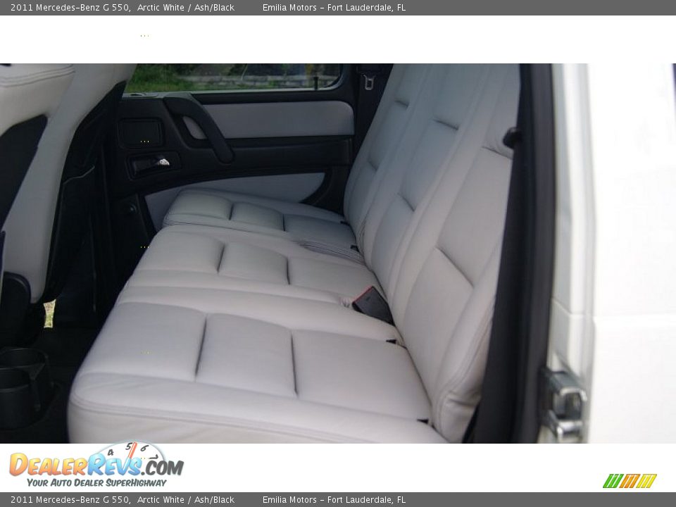2011 Mercedes-Benz G 550 Arctic White / Ash/Black Photo #38