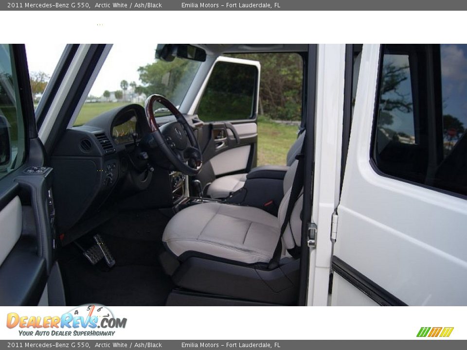2011 Mercedes-Benz G 550 Arctic White / Ash/Black Photo #39