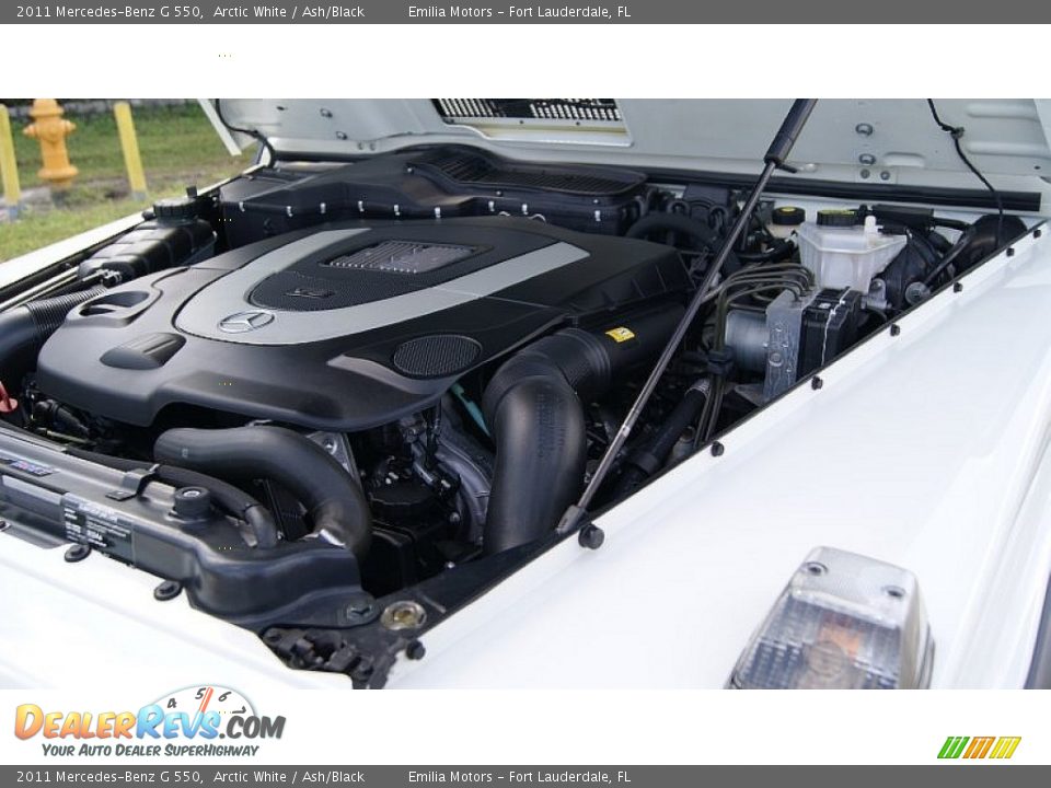 2011 Mercedes-Benz G 550 Arctic White / Ash/Black Photo #59