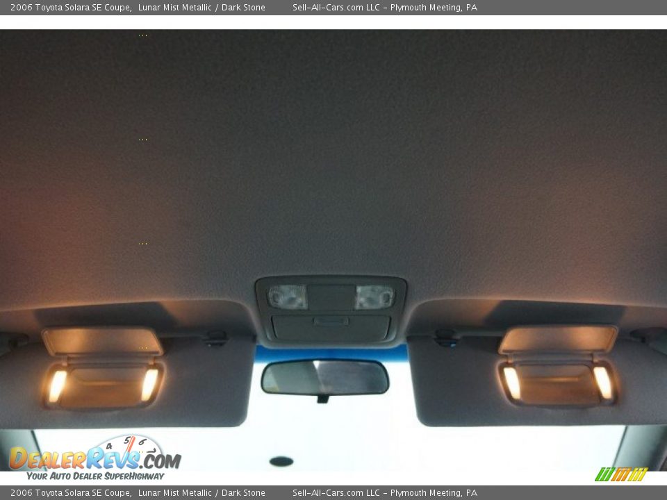 2006 Toyota Solara SE Coupe Lunar Mist Metallic / Dark Stone Photo #17