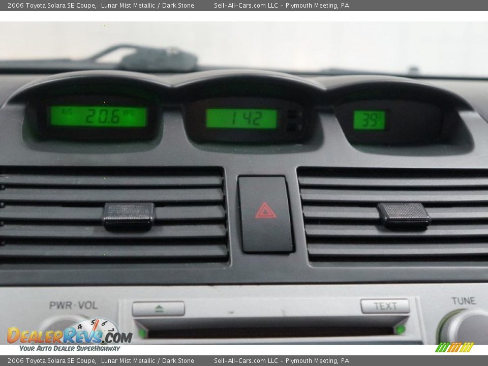 2006 Toyota Solara SE Coupe Lunar Mist Metallic / Dark Stone Photo #26
