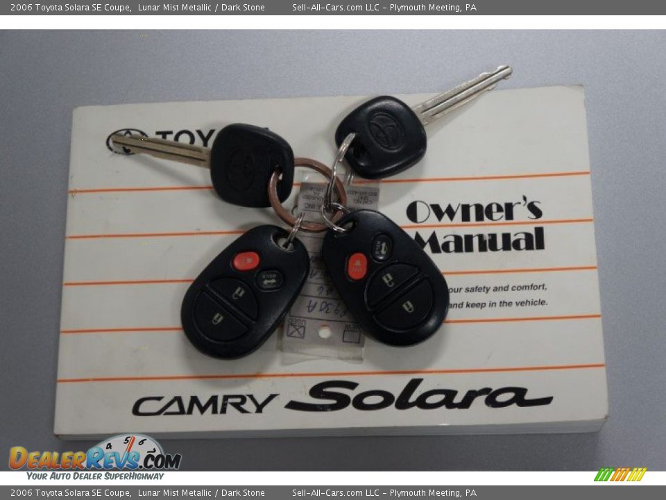 2006 Toyota Solara SE Coupe Lunar Mist Metallic / Dark Stone Photo #30