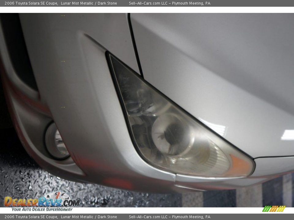 2006 Toyota Solara SE Coupe Lunar Mist Metallic / Dark Stone Photo #35