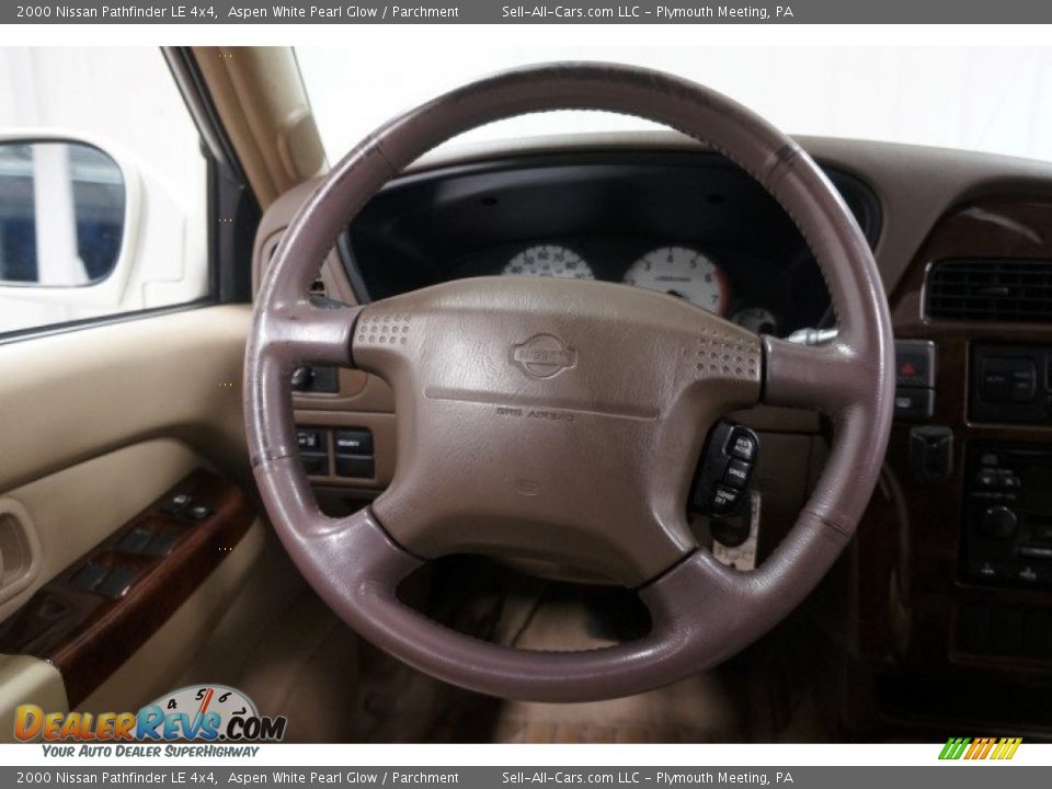 2000 Nissan Pathfinder LE 4x4 Aspen White Pearl Glow / Parchment Photo #21