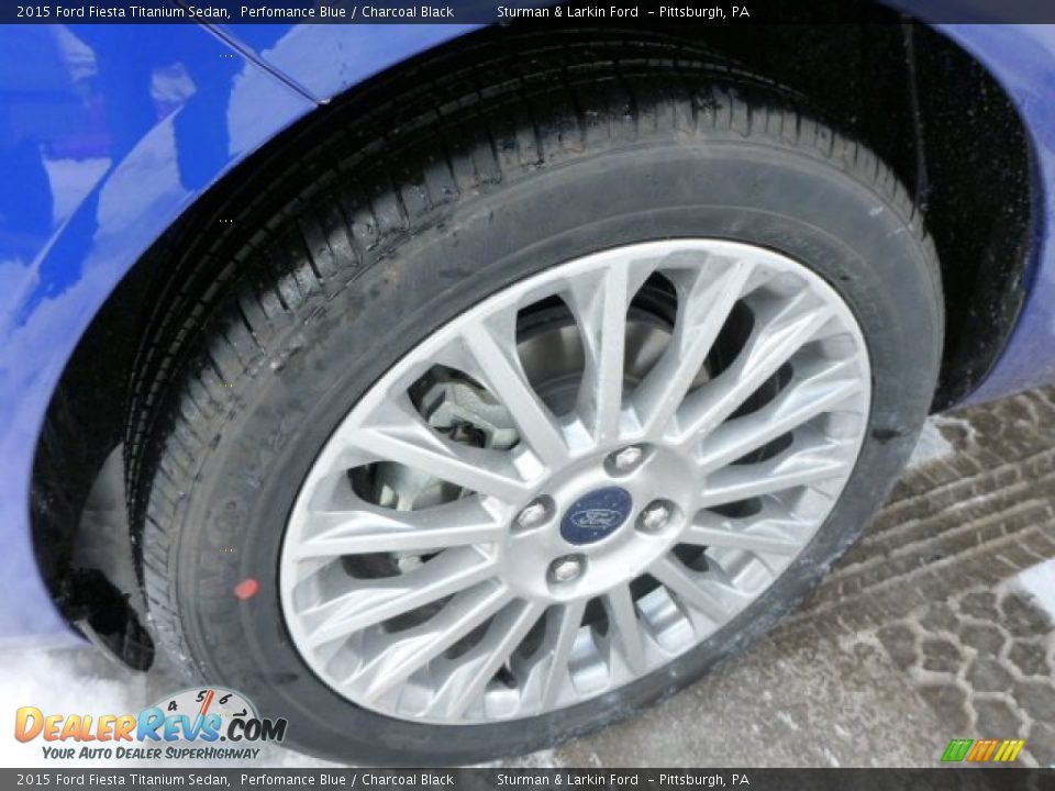 2015 Ford Fiesta Titanium Sedan Perfomance Blue / Charcoal Black Photo #7