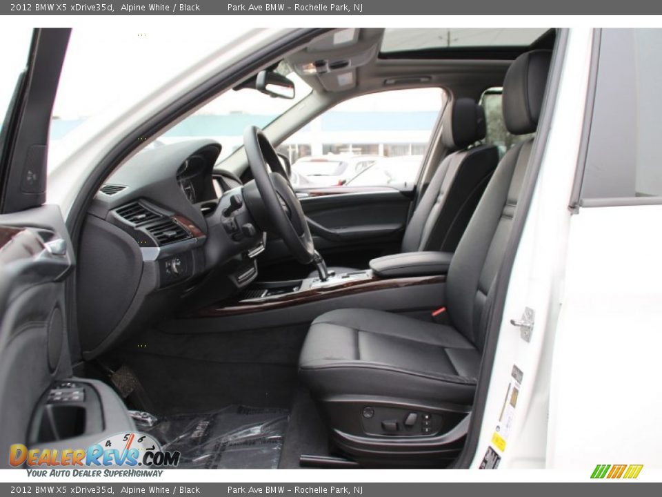2012 BMW X5 xDrive35d Alpine White / Black Photo #12