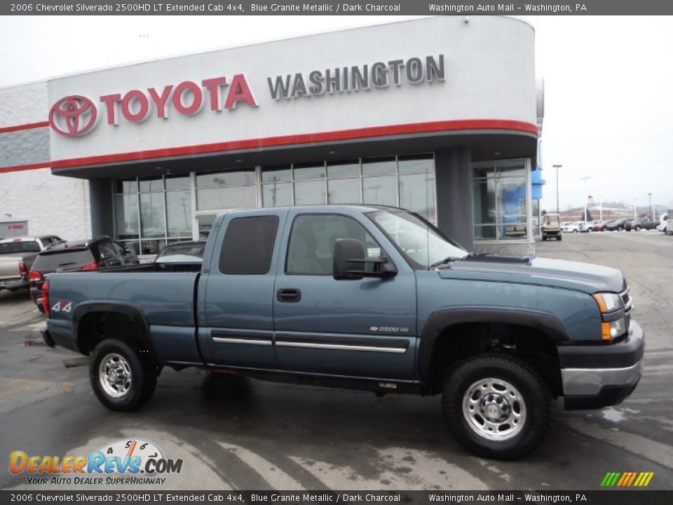 2006 Chevrolet Silverado 2500HD LT Extended Cab 4x4 Blue Granite Metallic / Dark Charcoal Photo #2