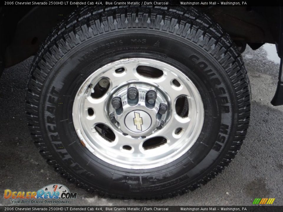 2006 Chevrolet Silverado 2500HD LT Extended Cab 4x4 Blue Granite Metallic / Dark Charcoal Photo #3