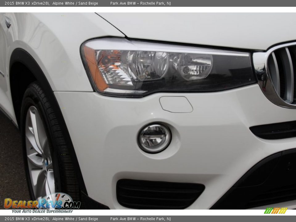 2015 BMW X3 xDrive28i Alpine White / Sand Beige Photo #32