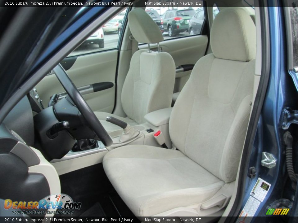 2010 Subaru Impreza 2.5i Premium Sedan Newport Blue Pearl / Ivory Photo #14