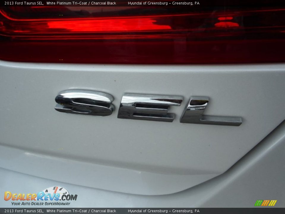2013 Ford Taurus SEL White Platinum Tri-Coat / Charcoal Black Photo #9