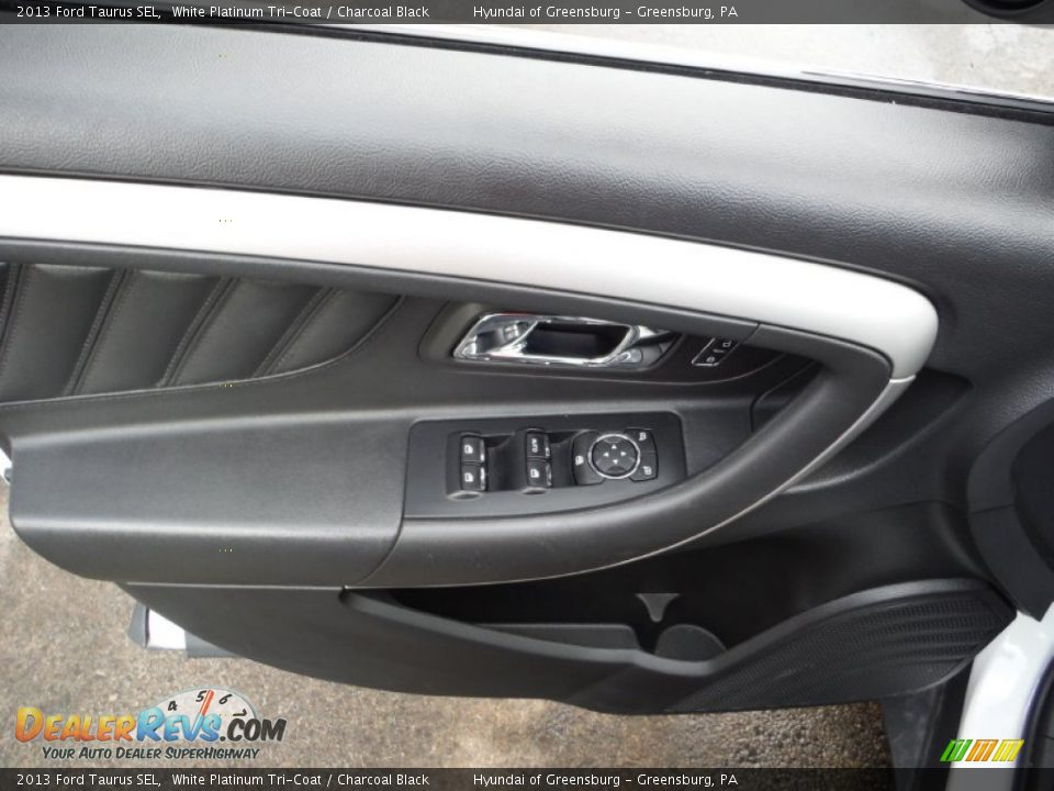 2013 Ford Taurus SEL White Platinum Tri-Coat / Charcoal Black Photo #12