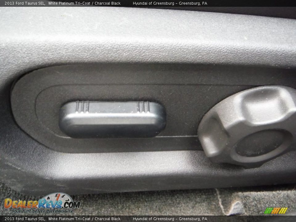 2013 Ford Taurus SEL White Platinum Tri-Coat / Charcoal Black Photo #15