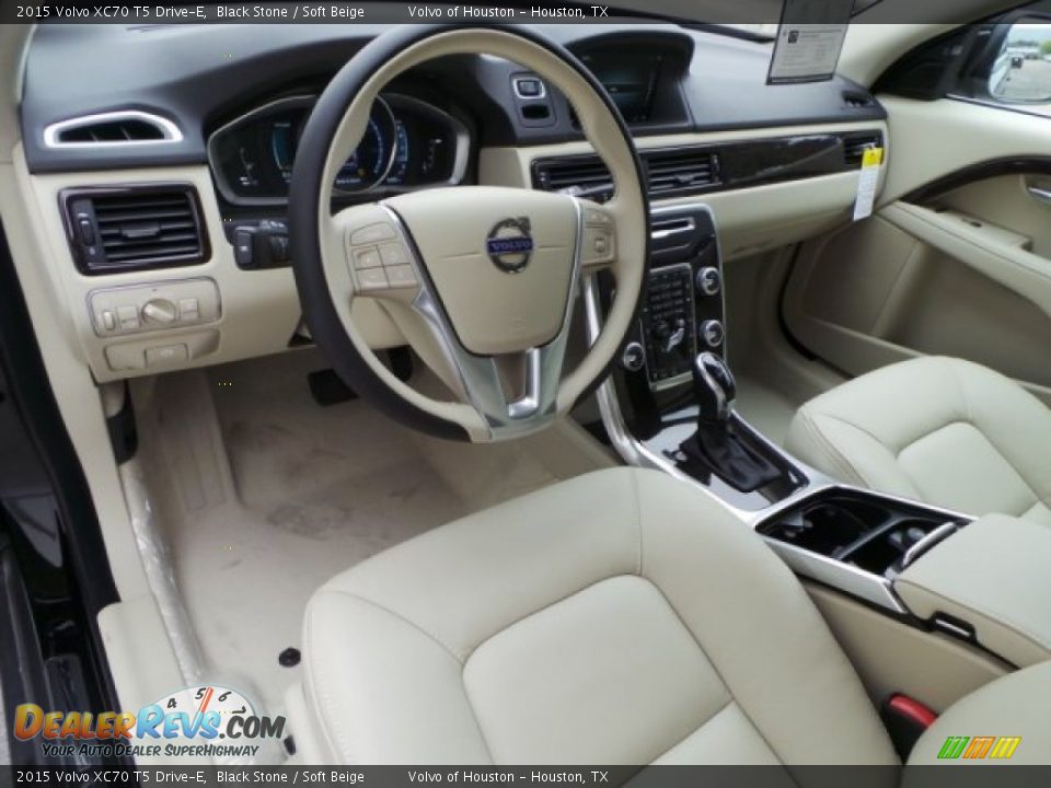Soft Beige Interior - 2015 Volvo XC70 T5 Drive-E Photo #10