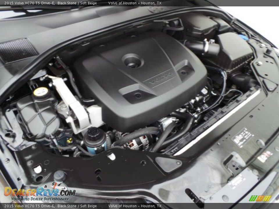 2015 Volvo XC70 T5 Drive-E 2.0 Liter DI Turbocharged DOHC 16-Valve VVT Drive-E 4 Cylinder Engine Photo #27