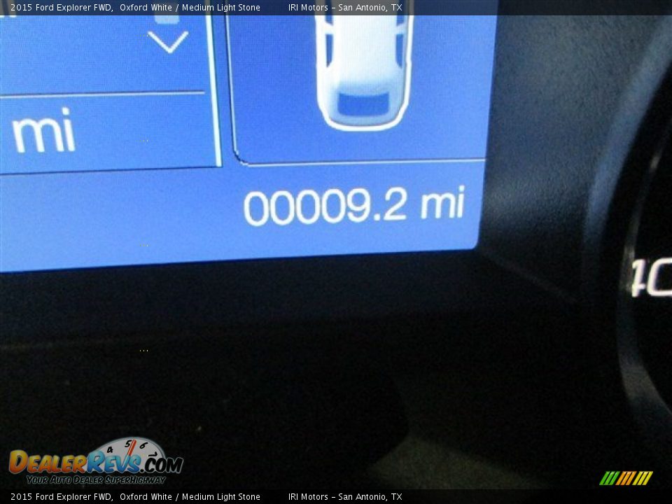 2015 Ford Explorer FWD Oxford White / Medium Light Stone Photo #16